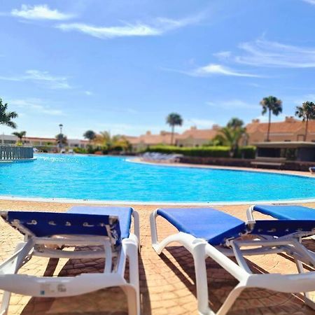 Homely Apt In Modern Building With Pool San Miguel de Abona Eksteriør billede